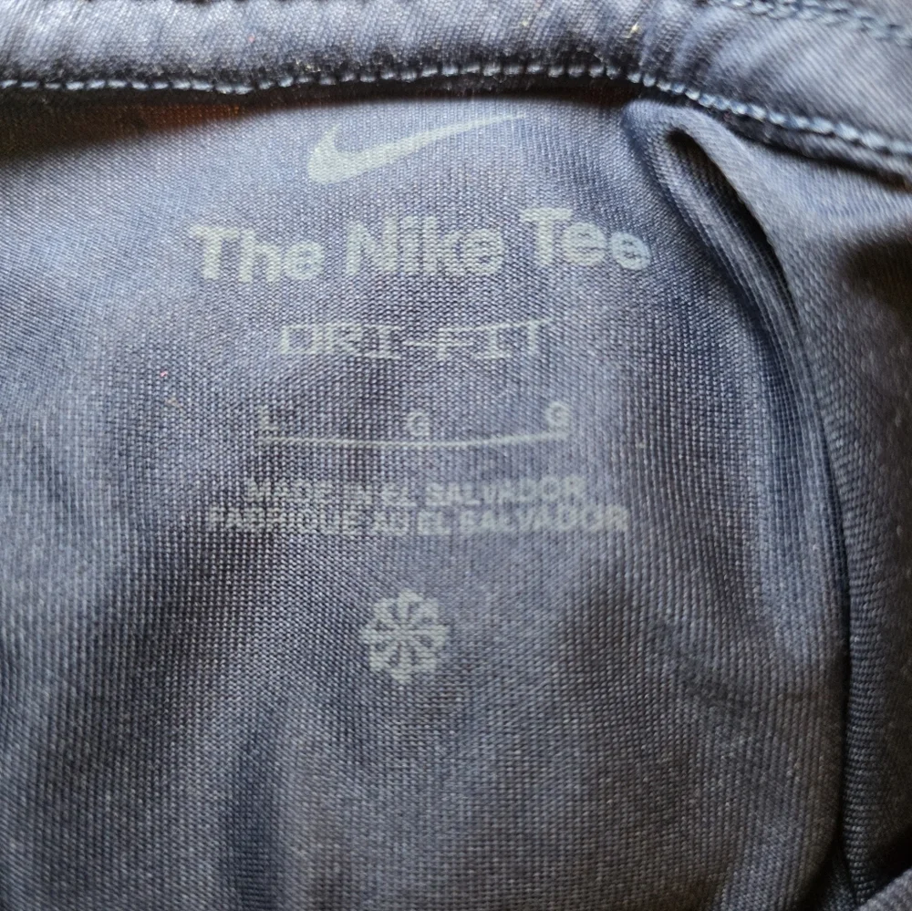 Nike Womens Navy Short Sleeve Tee